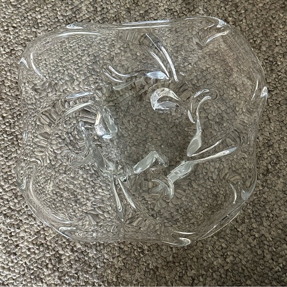 Extra large freeform, clear Crystal decor dish bowl. Mid century modern - Picture 3 of 5